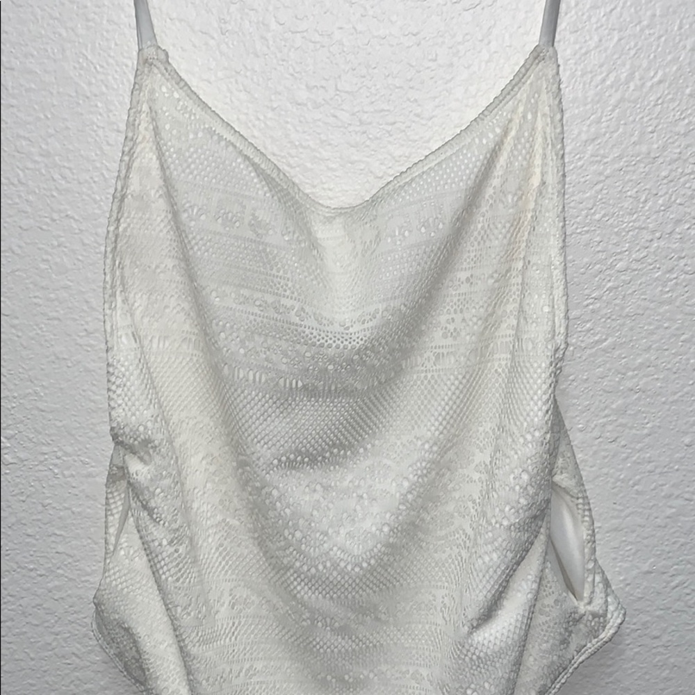 Roxy swim wear one piece - Picture 2 of 6